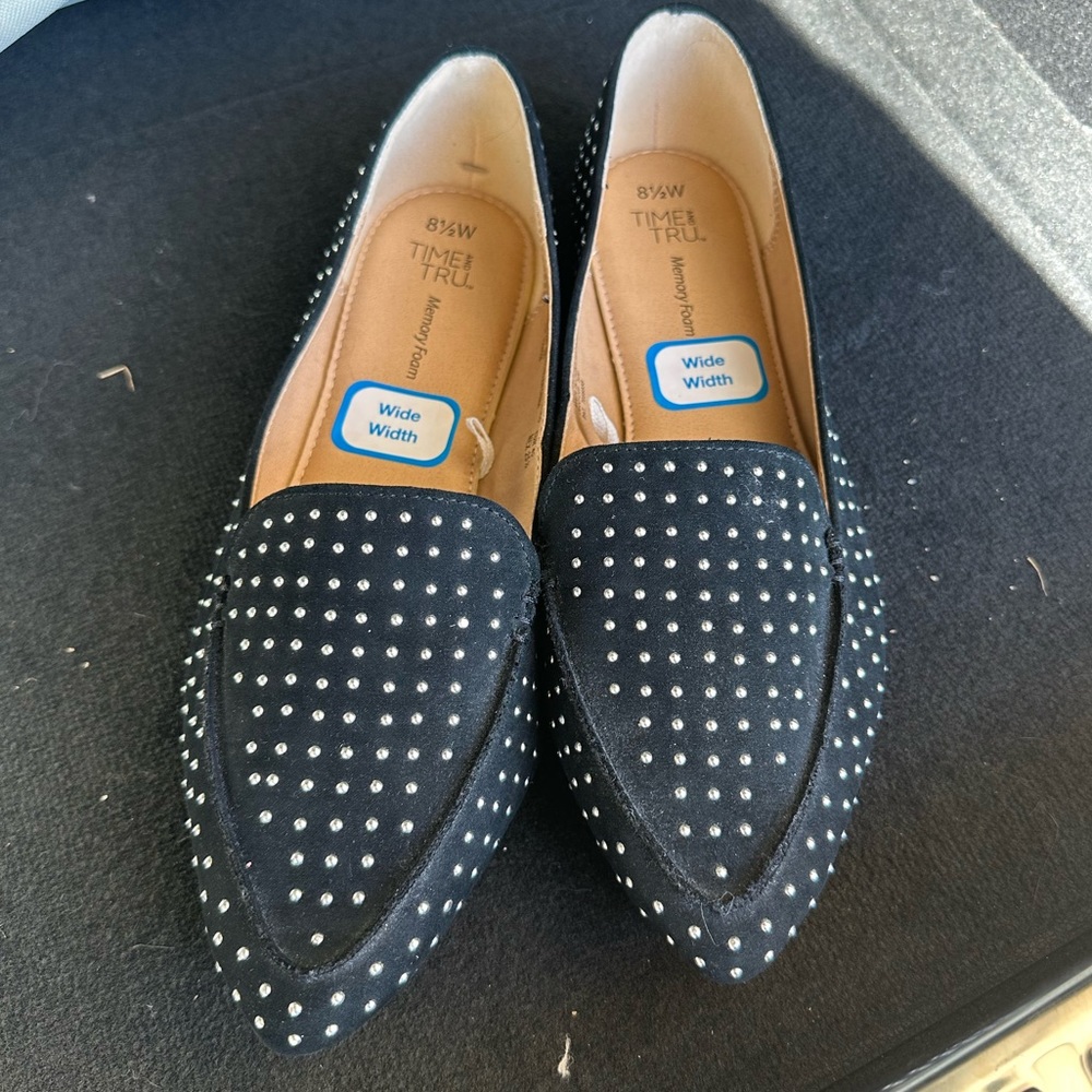 Brand New Time And Tru Memory Foam Black Studded Point Toe Slip On Flats